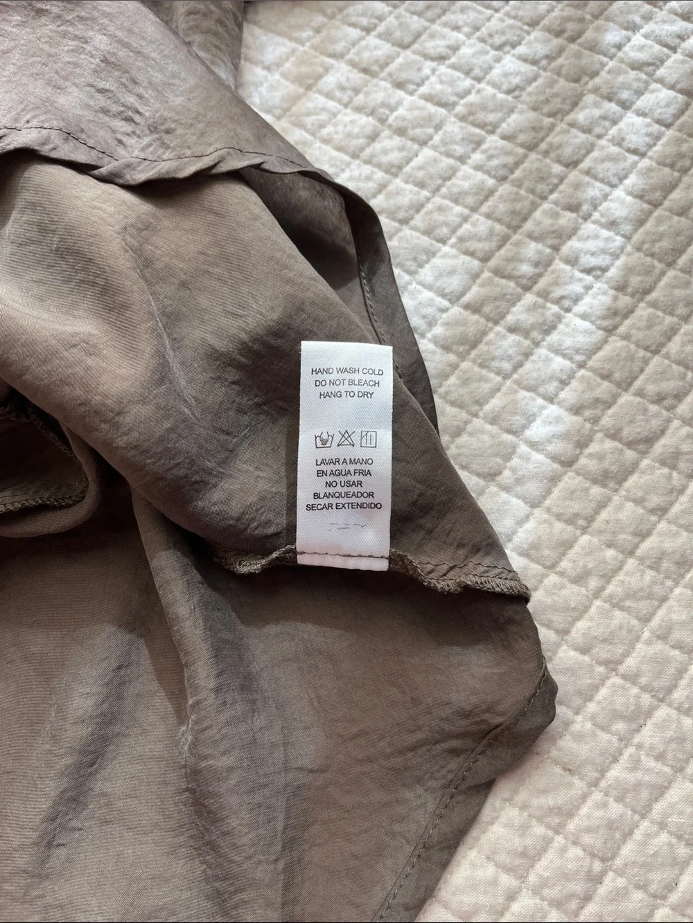 Doe & Rae wrap top size small - Picture 7 of 9